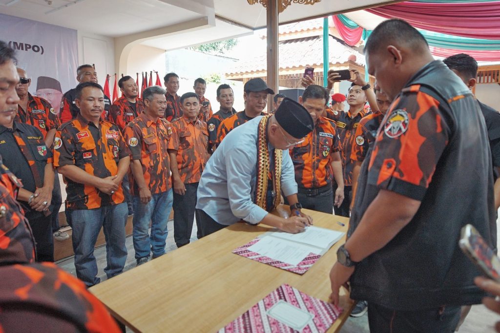 Deklarasikan Dukungan untuk Mirza-Jihan, Pemuda Pancasila Diharapkan Jadi Bagian Pembangunan Lampung 1 IMG 20240916 WA0009 scaled 1