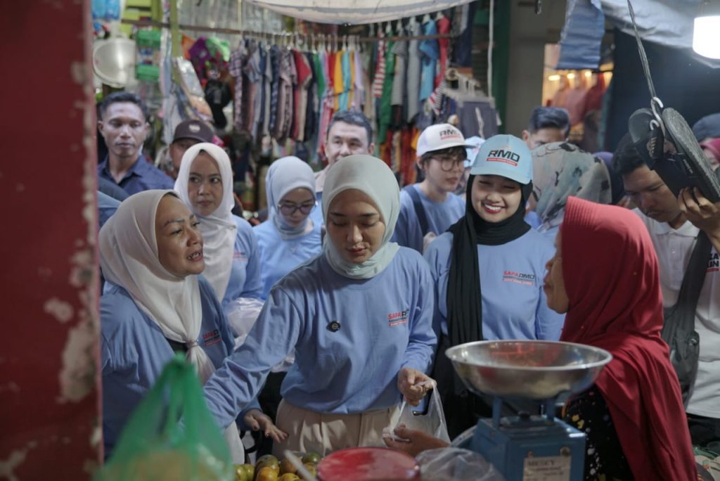 Cawagub Lampung, Jihan Nurlela Sapa Pedagang Pasar Cimeng 1 IMG 20240920 WA0011