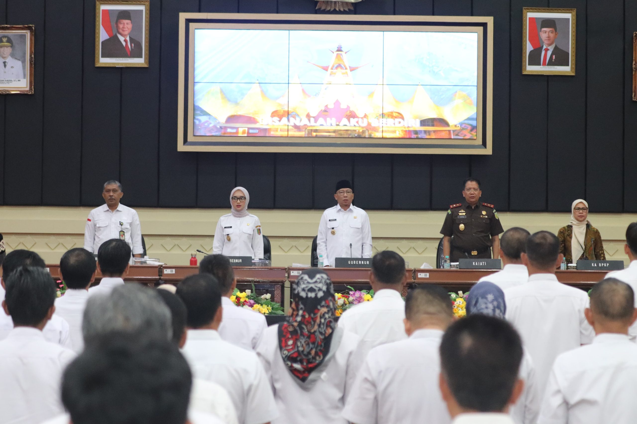 Kompak, Rakor Pertama Jadi Langkah Nyata Samakan Visi Pembangunan Daerah Lampung 1 0PqKXlmZ8t9ck1LEgtrz0iYpJQ0SWdy1B5W9IoSm scaled