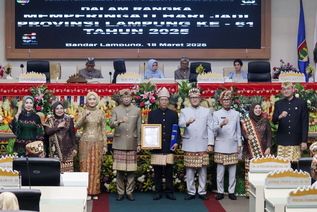 Wan Abdurachman Ditetapkan Sebagai Pahlawan Daerah 1 SMuEV5kWI9gQ19xaC1XepwbBufhsdkeiym8FN193
