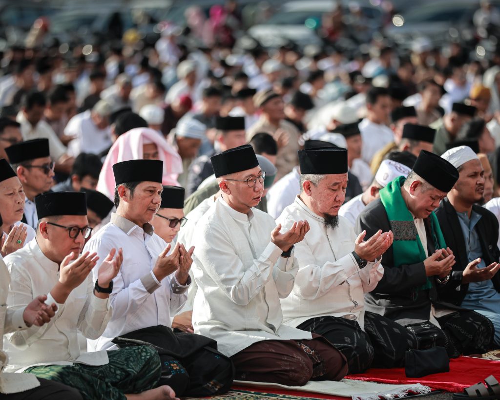 Lampung Kondusif, Masyarakat Rayakan Idul Fitri Dengan Penuh Sukacita 1 pjPlbkPNbhRLHRcAwX7fRx5Dq8zvOh2yAiE9vH7d