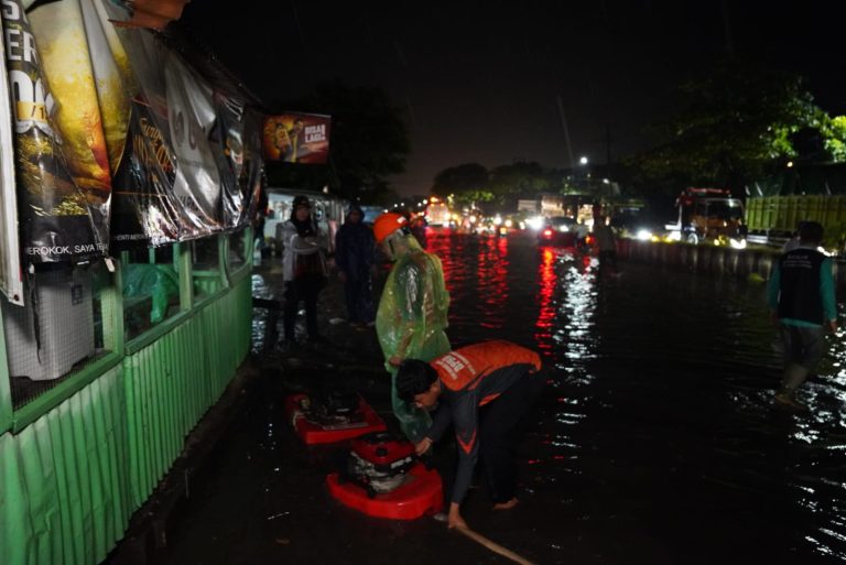Genangan Air di Jalan Yos Sudarso Pemkot Bandar Lampung Minta Balai Ambil Peran