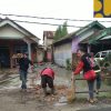 Walikota Bandar Lampung Perbaiki Talud Jebol dan Tembok Warga di Tanjung Senang 3 Walikota Bunda Eva Perbaiki Talud Jebol dan Tembok Warga di Tanjung Senang e1750519360816