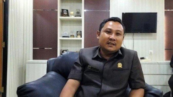 AHMAD BASUKI
