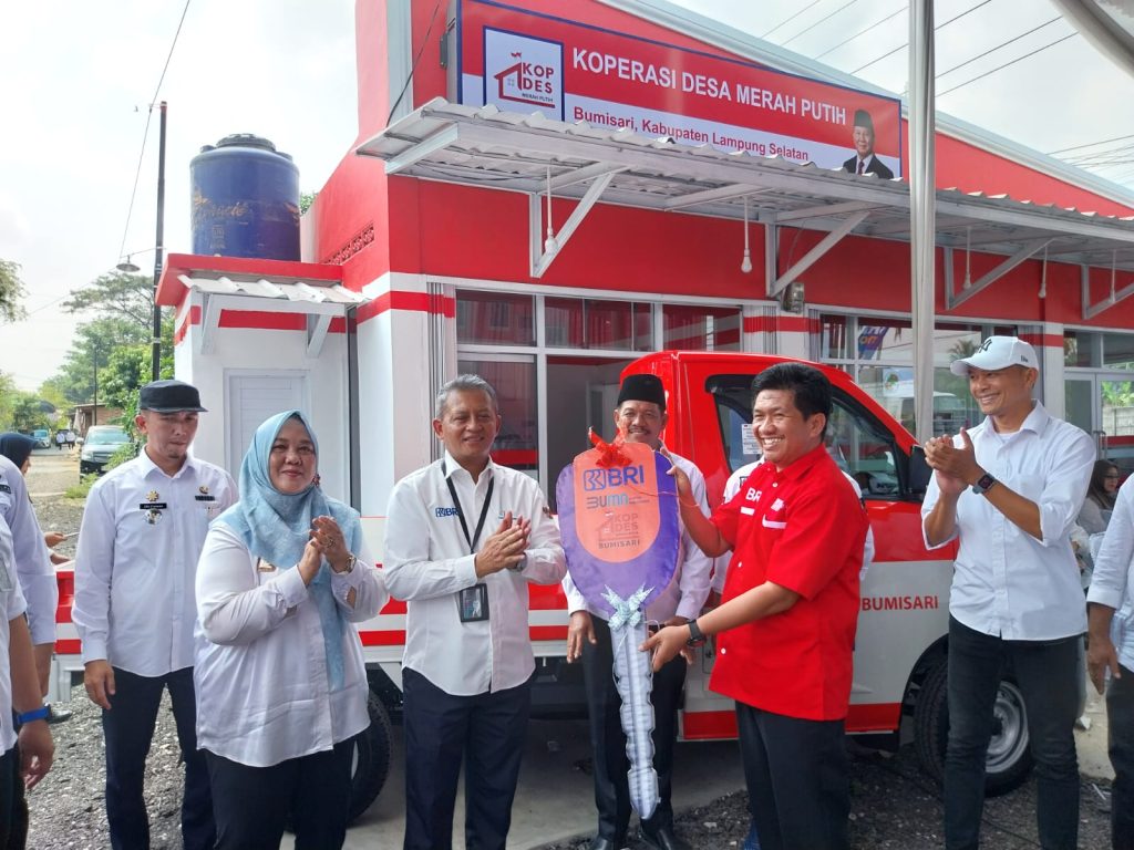 BRI Regional Office Bandar Lampung Dukung Pengembangan Koperasi Desa Merah Putih Bumisari 1 Gambar WhatsApp 2025 07 22 pukul 12.39.32 c610f8ef