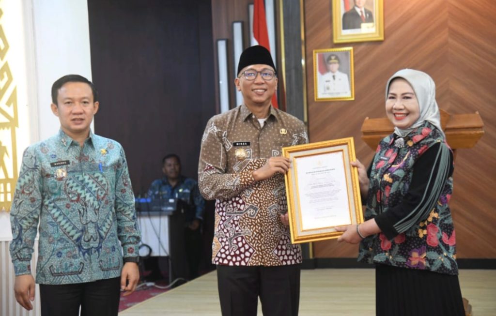 Sekretaris DPRD Lampung Hadiri Pelepasan Purna Bakti Hj. Tina Malinda 1 Pelepasan Purna Bakti Ibu Tina Malinda