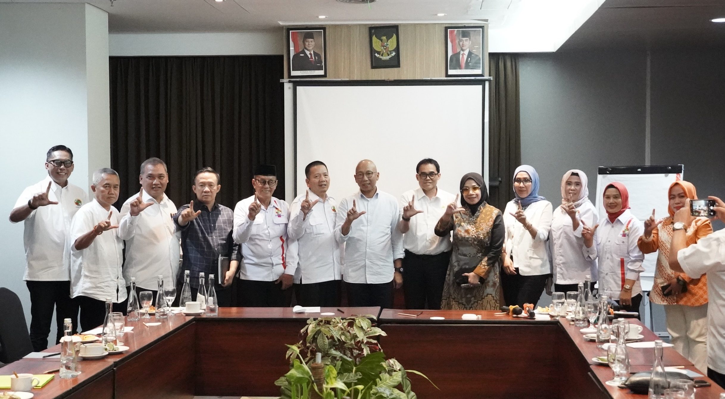 Pemprov Lampung Buka Peluang Kerja Sama Sektor Pertanian dengan Dekopin dan Inkud e1766116326427