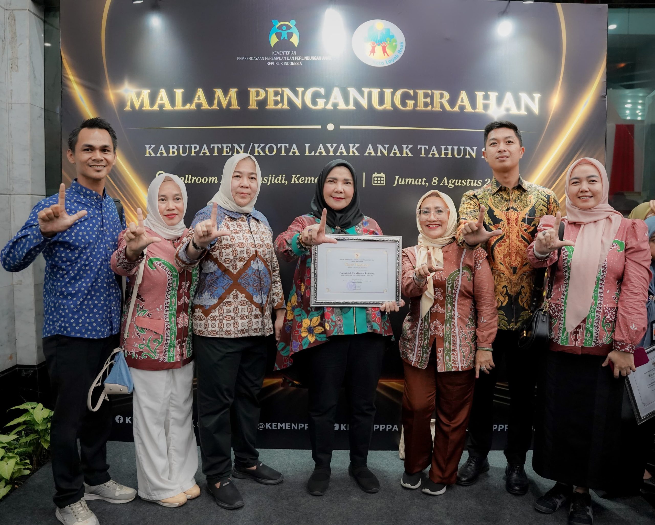 Bandar Lampung Raih Penghargaan Kota Layak Anak 2025 Kategori Nindya 1 Gambar WhatsApp 2025 08 09 pukul 09.55.23 90b64671 scaled
