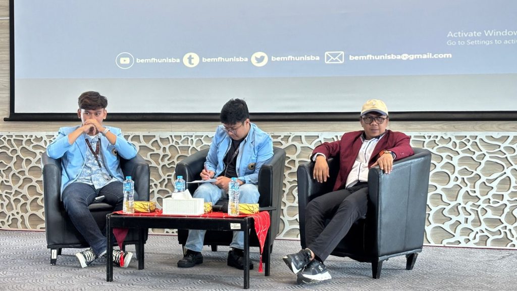 Seminar Hukum Unisba – UTB Soroti Pajak dan Peran Organisasi Mahasiswa 1 Gambar WhatsApp 2025 08 21 pukul 12.06.04 fb6453d4