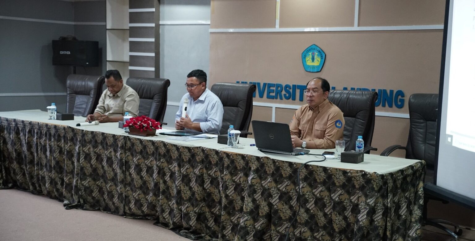 rapat koordinasi mengenai penyesuaian kurikulum sesuai Permendiktisaintek Nomor 39 Tahun 2025