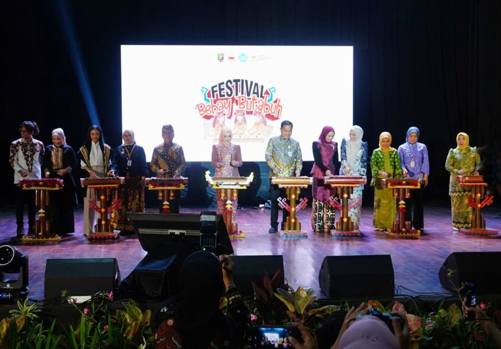 Festival Bebay Butabuh 2025 Panggung Perempuan Lampung Lestarikan Budaya Daerah