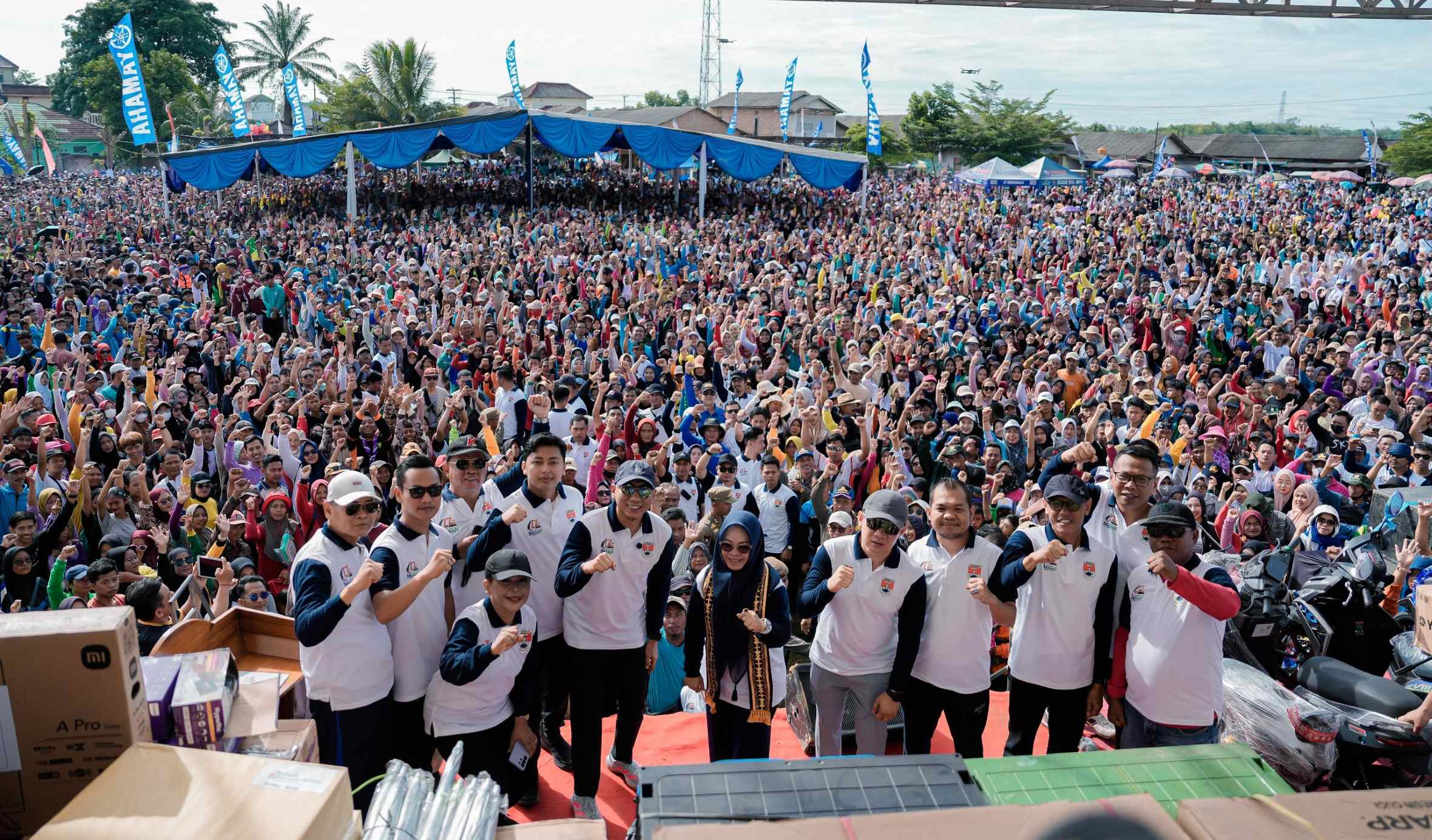 Gubernur Lampung Mirza Semarakkan Jalan Sehat HUT ke 17 Kabupaten Mesuji