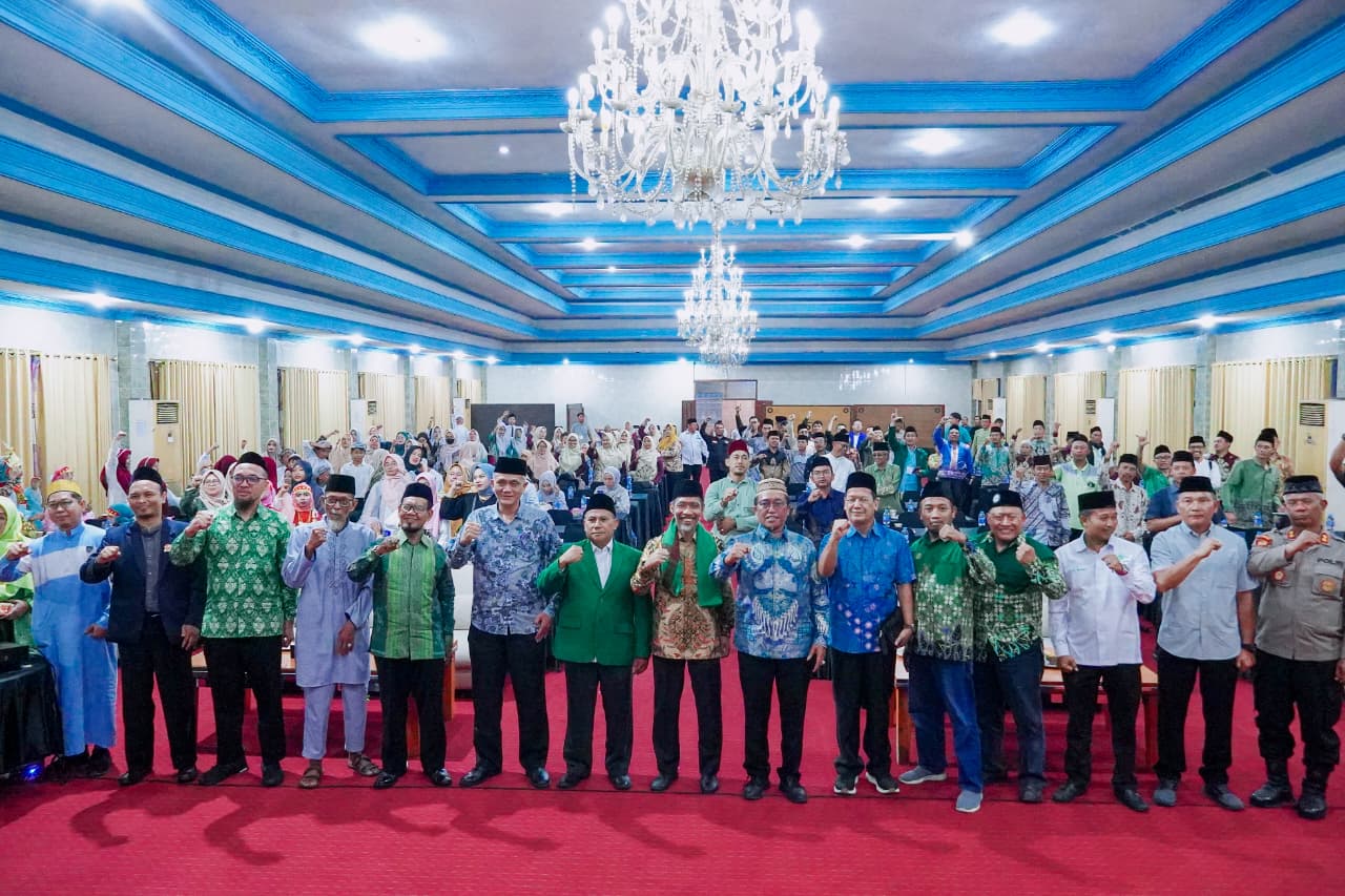 Gubernur Lampung Buka Muswil VI Mathla’ul Anwar, Dorong Kebangkitan dan Penguatan Peran Ormas Islam 8 Pemprov Lampung Apresiasi Peran Mathlaul Anwar dalam Pendidikan dan Dakwah Umat