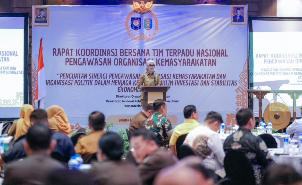 Wagub Jihan Hadiri Rakor Nasional Pengawasan Ormas, Tegaskan Pentingnya Stabilitas Daerah 1 Pengawasan Ormas Diperkuat untuk Jaga Stabilitas dan Iklim Investasi Nasional e1763915604358