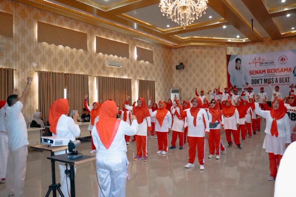 Kolaborasi Dinkes Lampung dan YJI, Ajak Masyarakat “Terus Bergerak, Terus Berdetak” di HUT ke-44 1 Purnama Wulan Sari Ajak Masyarakat Lampung Jaga Kesehatan Jantung Lewat Gerakan Terus Bergerak Terus Berdetak