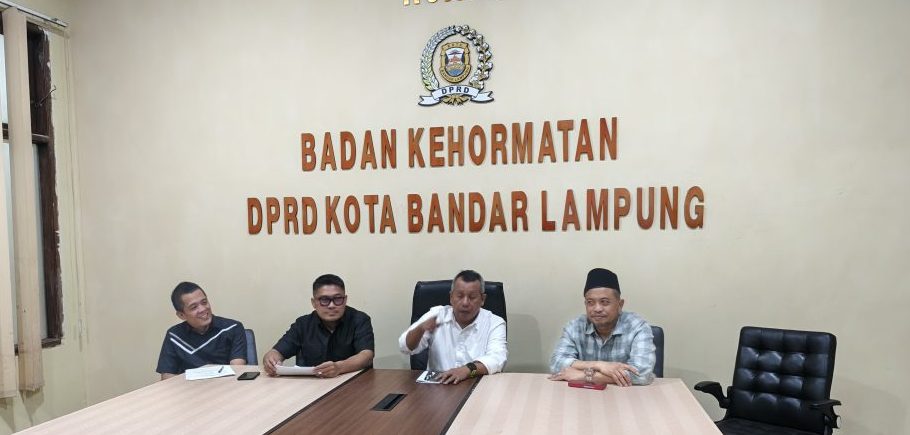 BK DPRD Bandarlampung Putuskan Sanksi 2 Anggota e1765983876393