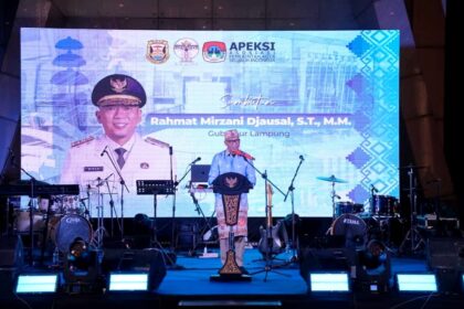 Hadiri Gala Dinner APEKSI Outlook 2025 Gubernur Mirza Tekankan Integritas dan Kepercayaan Publik Dalam Pembangunan e1766673800347