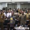 Ketua DPRD Provinsi Lampung Ahmad Giri Akbar bersama Ketua Komisi I DPRD Provinsi Lampung Garinca Reza Pahlevi menghadiri Anugerah Keterbukaan Informasi Publik Tingkat Provinsi Lampung Tahun 2025