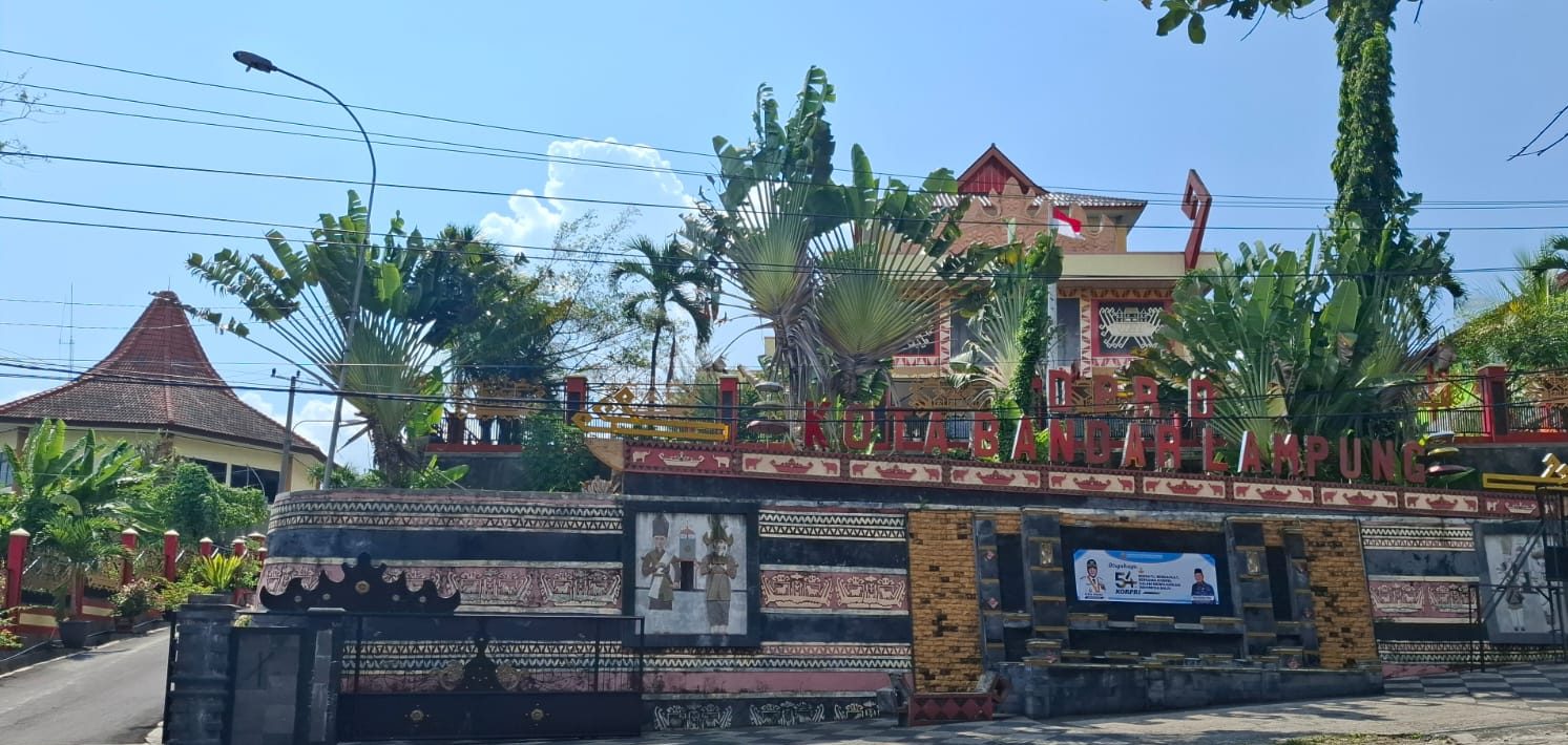 kantor dprd kota e1765953033362