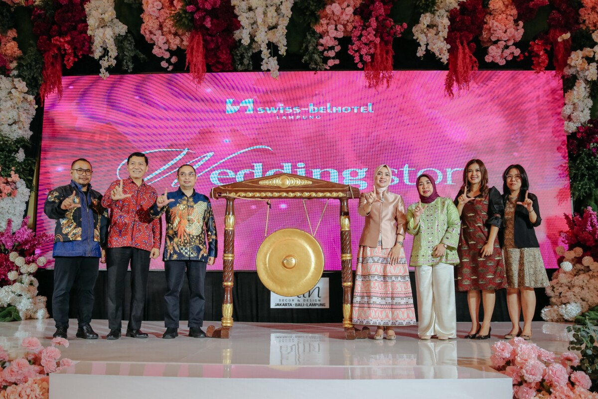 Batin Wulan Buka Wedding Story 2026, Dorong UMKM 1 Ketua TP PKK Provinsi Lampung Ibu Purnama Wulan Sari Mirza Buka Wedding Story 2026 Dukung Penguatan UMKM dan Pertumbuhan Industri Pernikahan Lokal