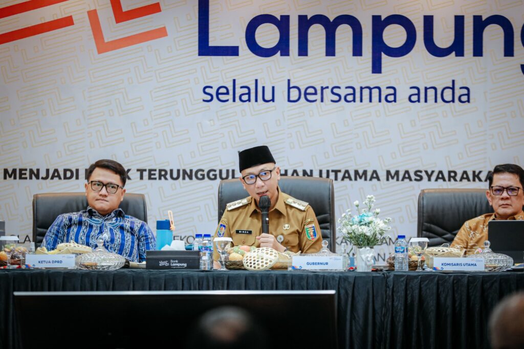 DPRD Lampung Dorong Target Bank Lampung Lebih Terukur di 2026 1 WhatsApp Image 2026 01 12 at 23.24.45