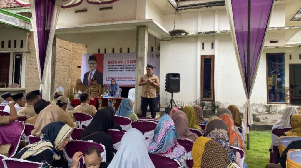 DPRD Lampung Gelar Sosialisasi Pembinaan Ideologi Pancasila di Lampung Timur