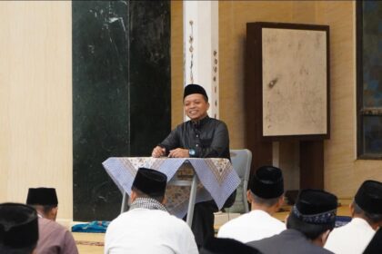 I’tikaf Malam ke-27 Ramadhan, Bupati Pringsewu Ajak Masyarakat Hidupkan 10 Malam Terakhir 2 I’tikaf Malam ke-27 Ramadhan, Bupati Pringsewu Ajak Masyarakat Hidupkan 10 Malam Terakhir