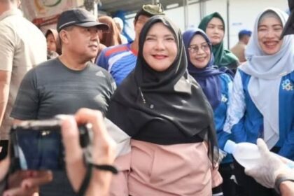 Kolaborasi Pemprov dan Pemkot Bandar Lampung, Pantai Pulau Pasaran Dibersihkan 6 Kolaborasi Pemprov dan Pemkot Bandar Lampung, Pantai Pulau Pasaran Dibersihkan