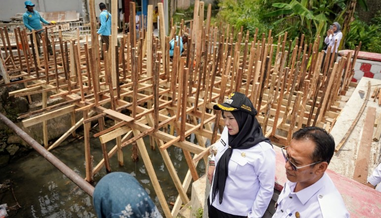 Pemkot Bandar Lampung Benahi Drainase di 18 Titik, Antisipasi Banjir