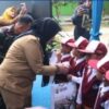 Walikota Bandar Lampung Serahkan Bantuan Perlengkapan Sekolah untuk Ribuan Siswa