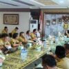 Eva Dwiana Pimpin Rakor Camat dan Satgas, Bahas HUT hingga Antisipasi Banjir
