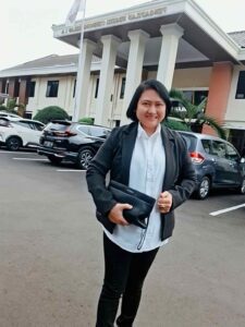 indah meylan, s.h.