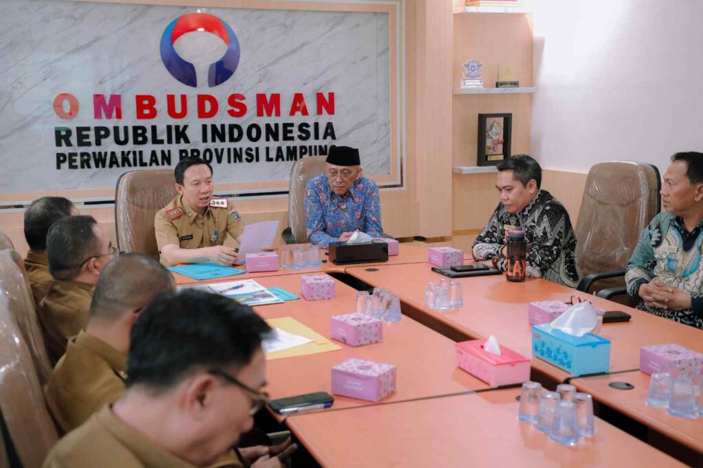 Pemprov Lampung Benahi Pelayanan Publik, Fokus pada Kualitas dan Kepuasan Masyarakat 1 Pemprov Lampung Benahi Pelayanan Publik, Fokus pada Kualitas dan Kepuasan Masyarakat