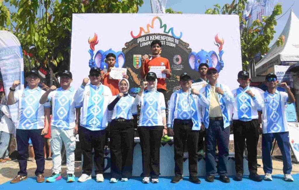 DPRD Lampung Dukung Pembinaan Atlet Melalui Kejuaraan Renang Piala Kemenpora RI 2026