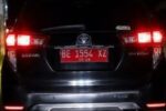 Video Mobil Dinas Plat Merah Ugal-ugalan di Tanggamus Viral