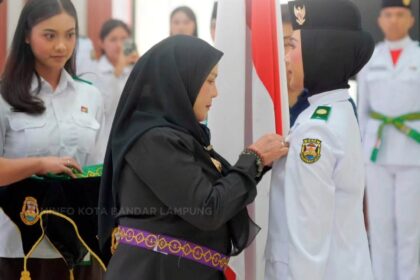 Eva Dwiana Kukuhkan 38 Paskibraka Bandar Lampung, Pesan Disiplin dan Nasionalisme