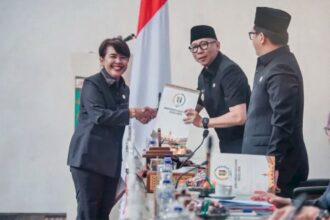 Raperda Perubahan APBD Lampung 2026 Tetapkan Belanja Rp7,991 Triliun 6 Raperda Perubahan APBD Lampung 2026 Tetapkan Belanja Rp7,991 Triliun