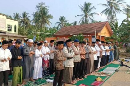 Hadapi Kemarau dan Abu Vulkanik, Pemkot Bandar Lampung Ajak Warga Sholat Istisqo