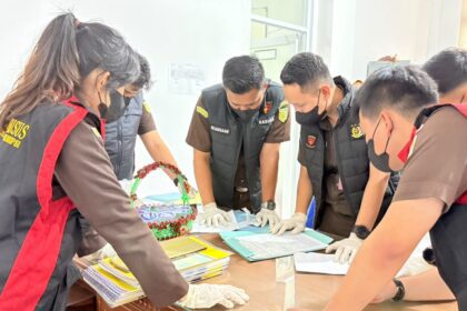 Kejari Lamteng Geledah BMBK, Proyek Jalan Rp14,9 Miliar Dalam Bidikan