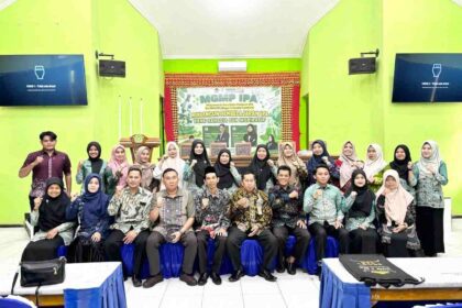 MGMP IPA KKM MTsN 2 Bandar Lampung: Dorong Guru Ciptakan Pembelajaran Bahagia 6 MGMP IPA KKM MTsN 2 Bandar Lampung: Dorong Guru Ciptakan Pembelajaran Bahagia