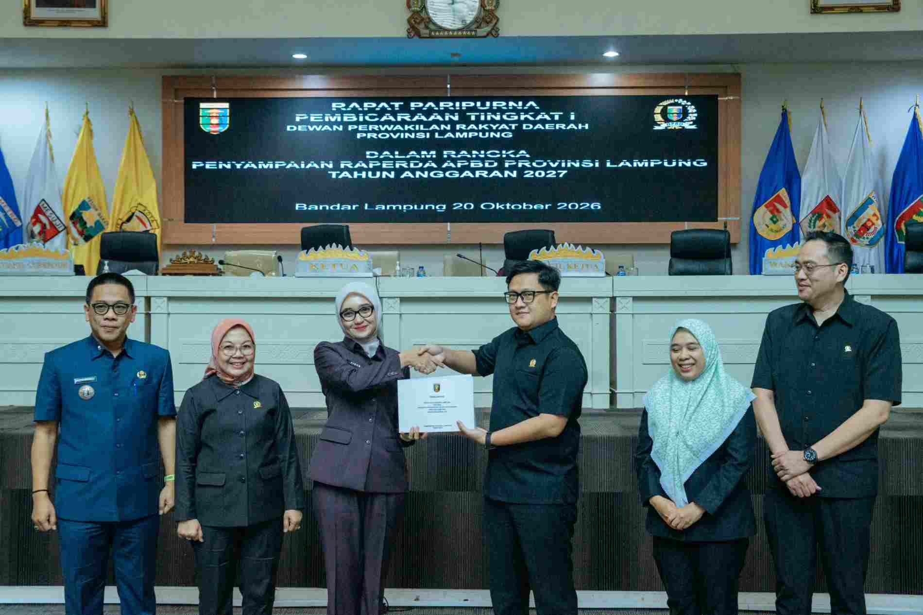 Jihan Nurlela Sampaikan Raperda APBD Lampung 2027, Alokasi TKD Jadi Pertimbangan 1 Jihan Nurlela Sampaikan Raperda APBD Lampung 2027, Alokasi TKD Jadi Pertimbangan