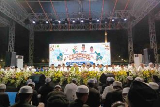 Gubernur Mirza Ajak Warga Perkuat Persaudaraan Lewat Bandar Lampung Bersholawat 4 Gubernur Mirza Ajak Warga Perkuat Persaudaraan Lewat Bandar Lampung Bersholawat