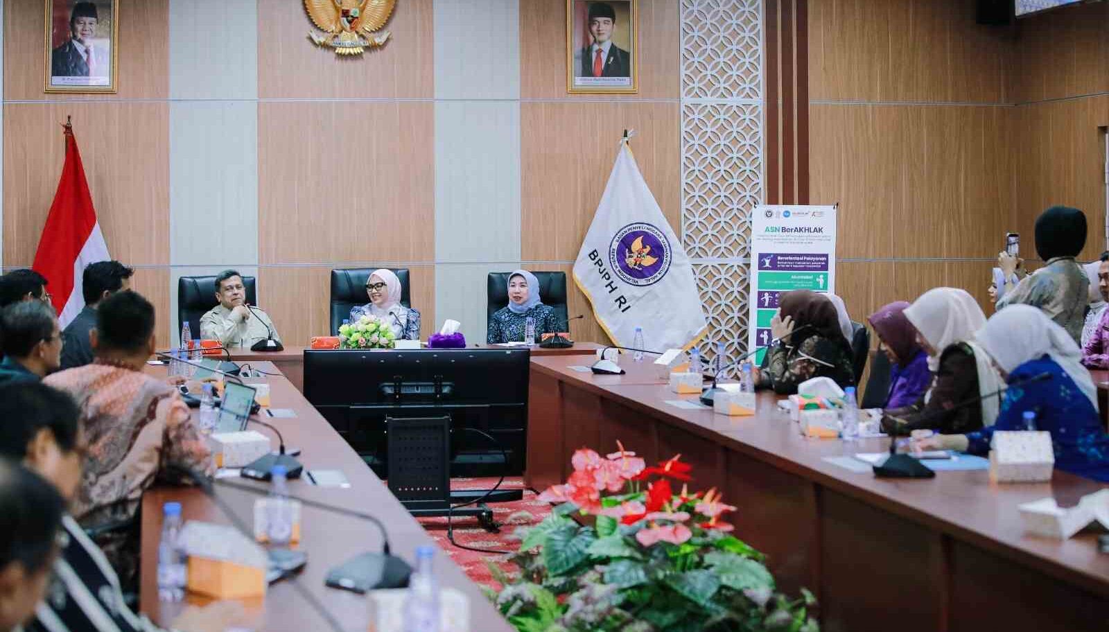 UMKM Lampung Bersiap Naik Kelas Lewat Program Sertifikasi Halal 1 UMKM Lampung Bersiap Naik Kelas Lewat Program Sertifikasi Halal
